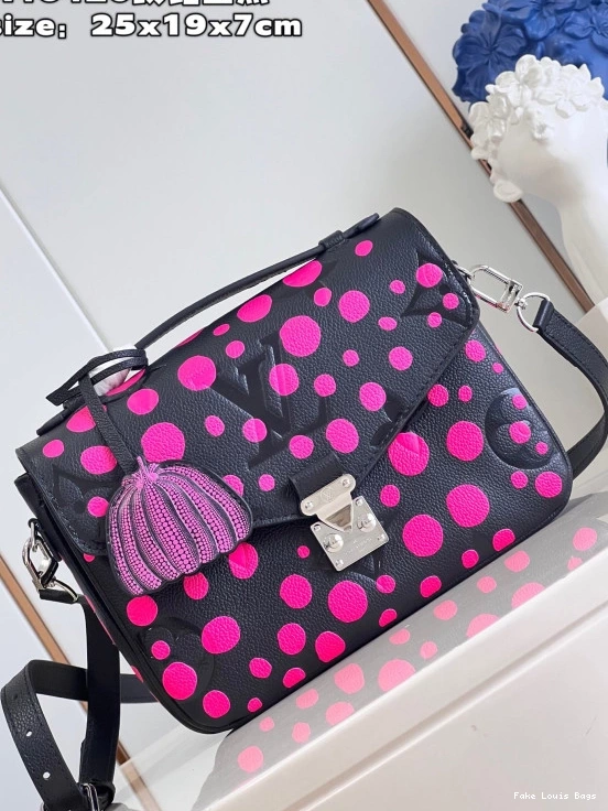 Rep ladies  POCHETTE VUITTON x MÉTIS LOUIS YK 0728